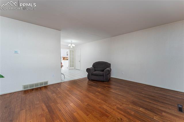 1336 Doyle Place