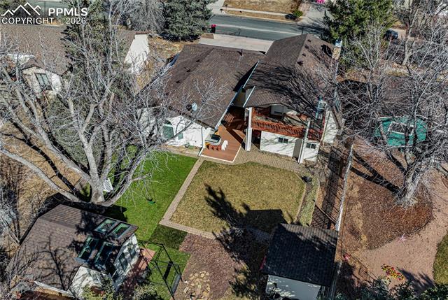1336 Doyle Place