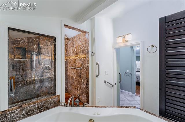 1336 Doyle Place