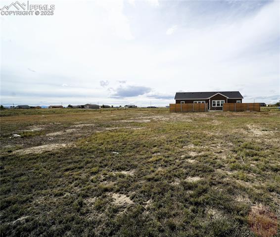 1446 N Moonbeam Drive