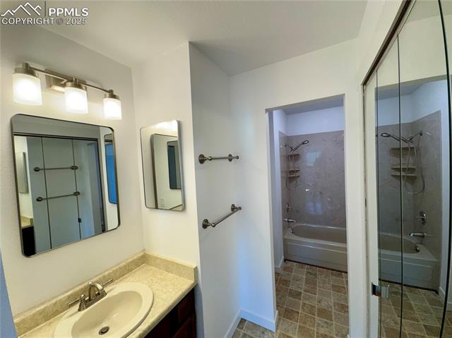 866 N Pulpit Rock Circle