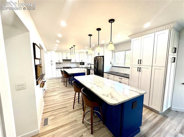 866 N Pulpit Rock Circle