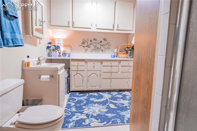 1919 Forest Ridge Drive