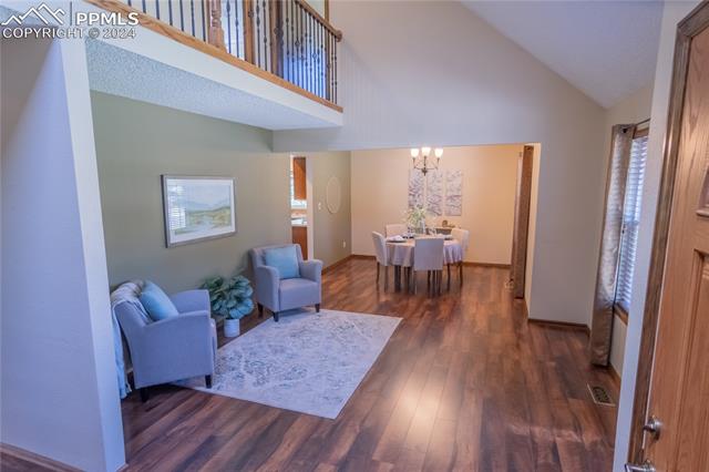 1919 Forest Ridge Drive