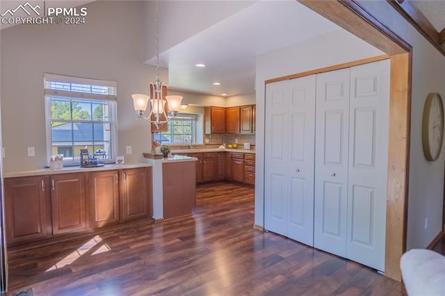 1919 Forest Ridge Drive