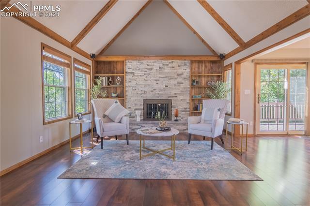 1919 Forest Ridge Drive