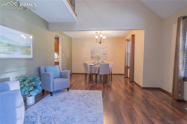 1919 Forest Ridge Drive