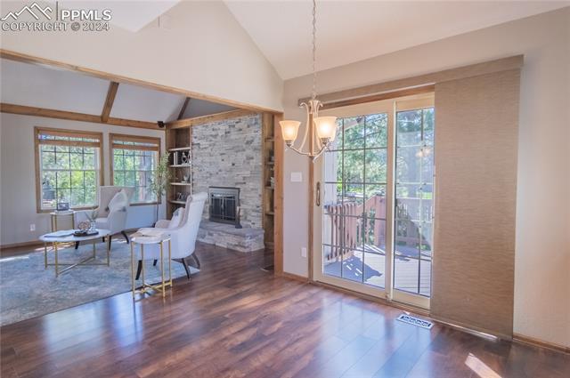 1919 Forest Ridge Drive