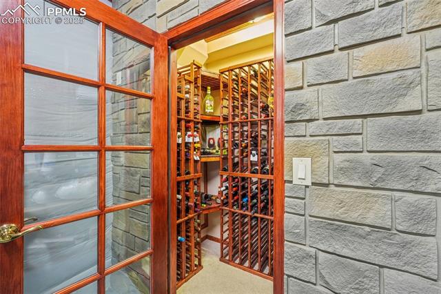 17552 Colonial Park Drive