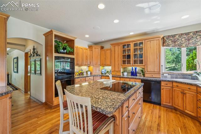 17552 Colonial Park Drive