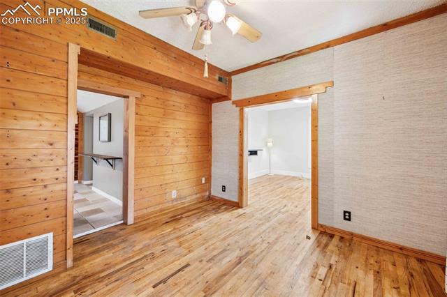 738 E Cache La Poudre Street