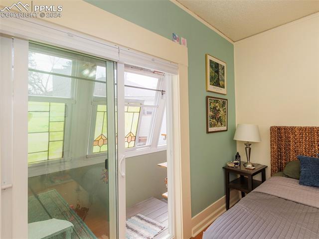 1808 Woodburn Street