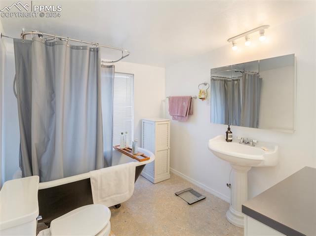 1808 Woodburn Street