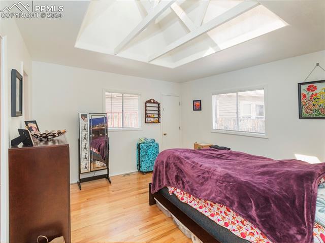 1808 Woodburn Street