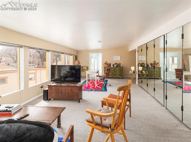 1808 Woodburn Street