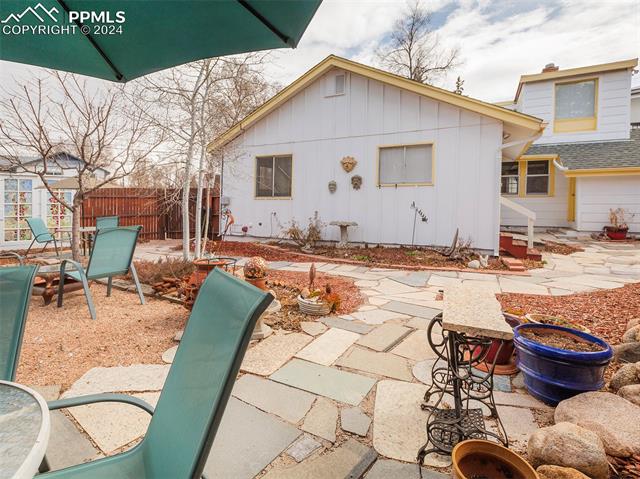 1808 Woodburn Street