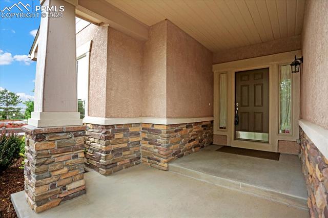 9506 Pancake Rocks Trail