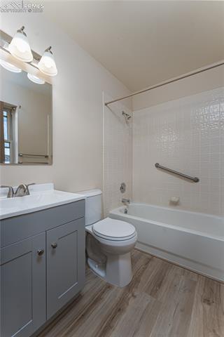 3840 Sierra Vista Road