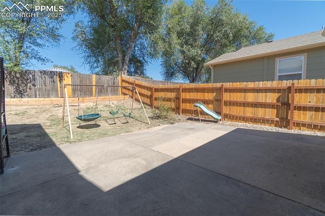 4331 McGrew Circle
