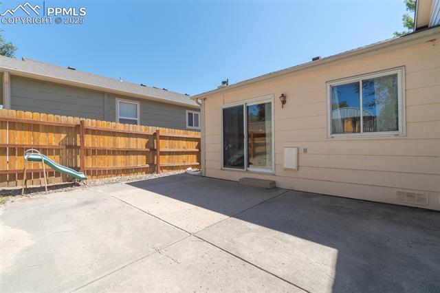 4331 McGrew Circle