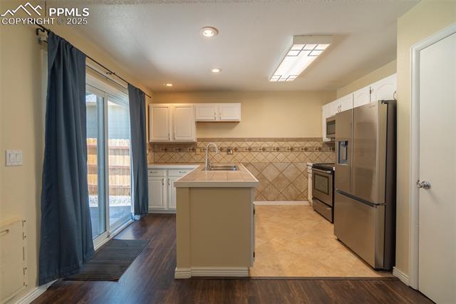 4331 McGrew Circle