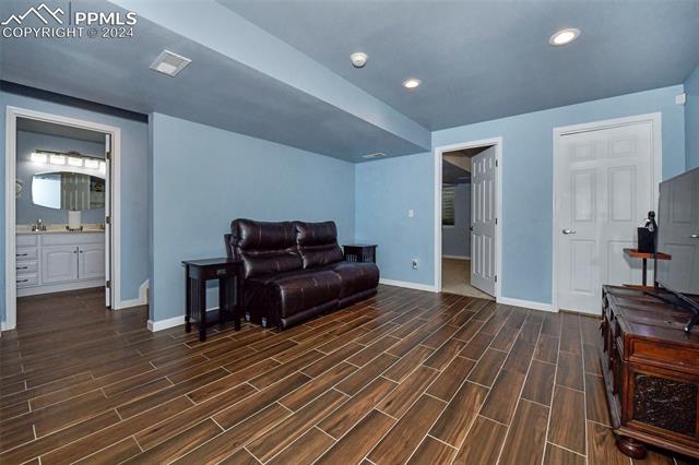 6949 Cabriolet Drive