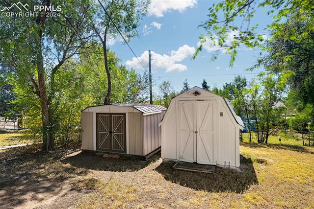 2707 Casden Circle
