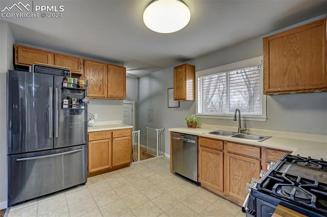 2720 Green Ridge Drive