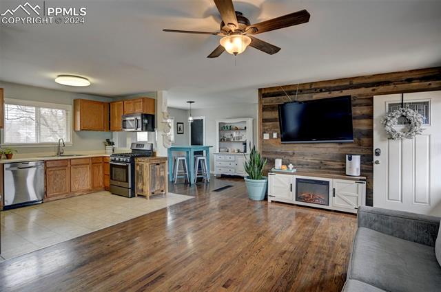 2720 Green Ridge Drive