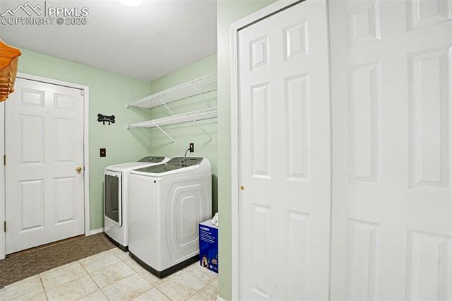 9375 Wolf Pack Terrace