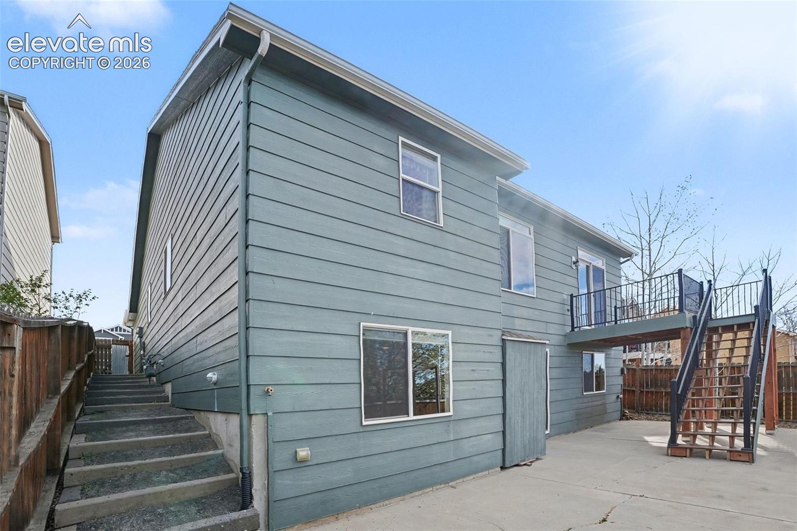 9375 Wolf Pack Terrace