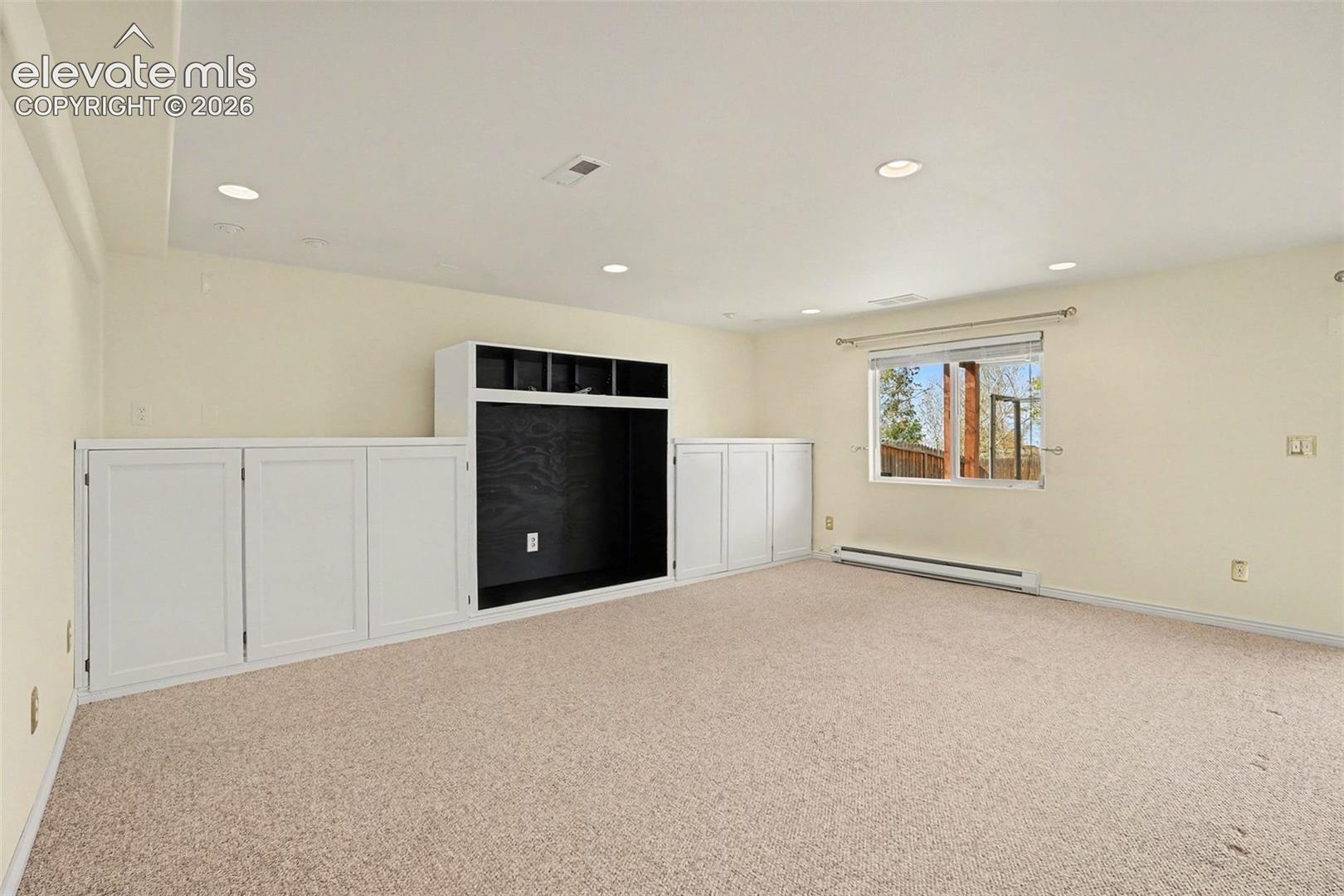 9375 Wolf Pack Terrace