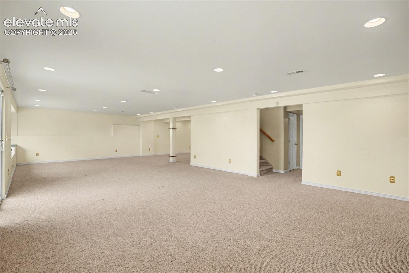 9375 Wolf Pack Terrace