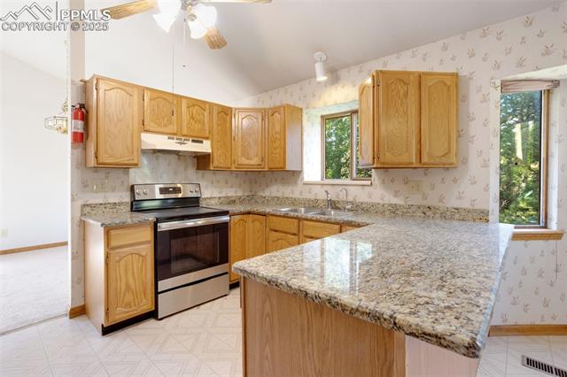 320 Palm Springs Drive