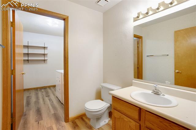 320 Palm Springs Drive