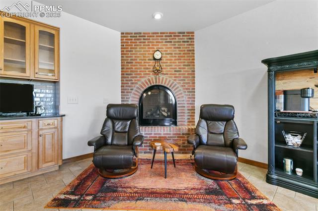 870 E Trumpeters Court
