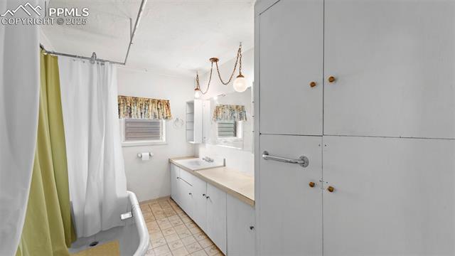 1426 N Corona Street