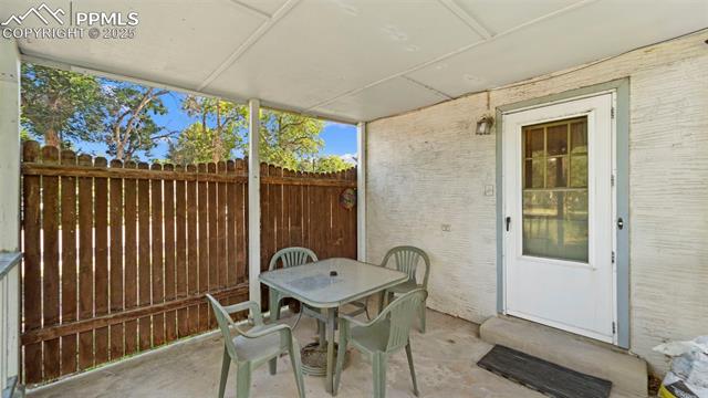 1426 N Corona Street