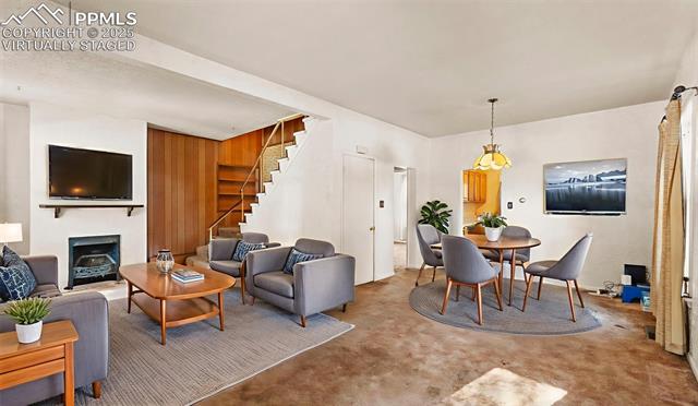 1426 N Corona Street