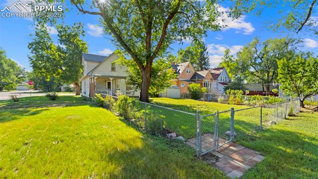 1426 N Corona Street