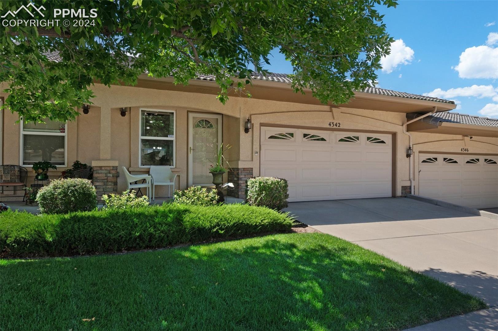 4342 Susie View