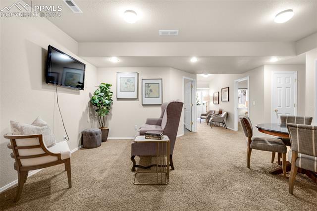 4342 Susie View