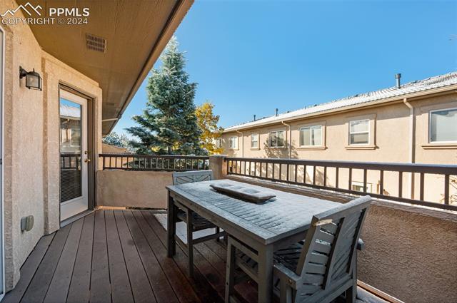 4342 Susie View
