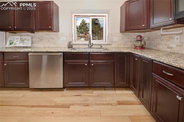 14835 Gleneagle Drive