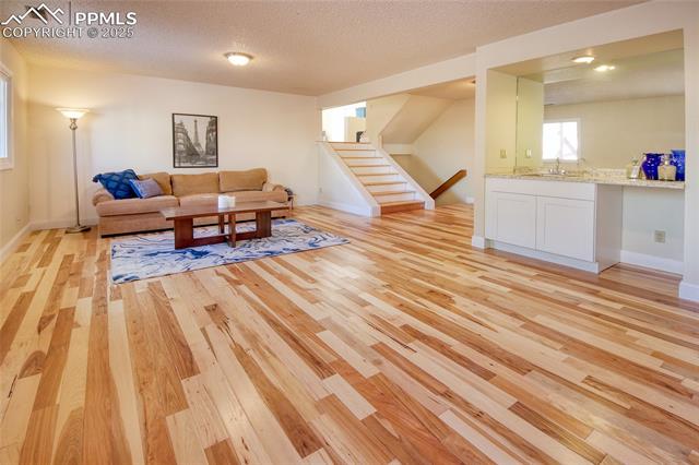 14835 Gleneagle Drive