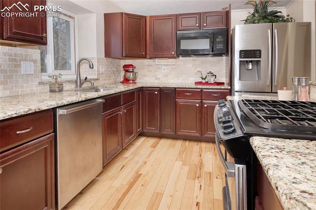 14835 Gleneagle Drive