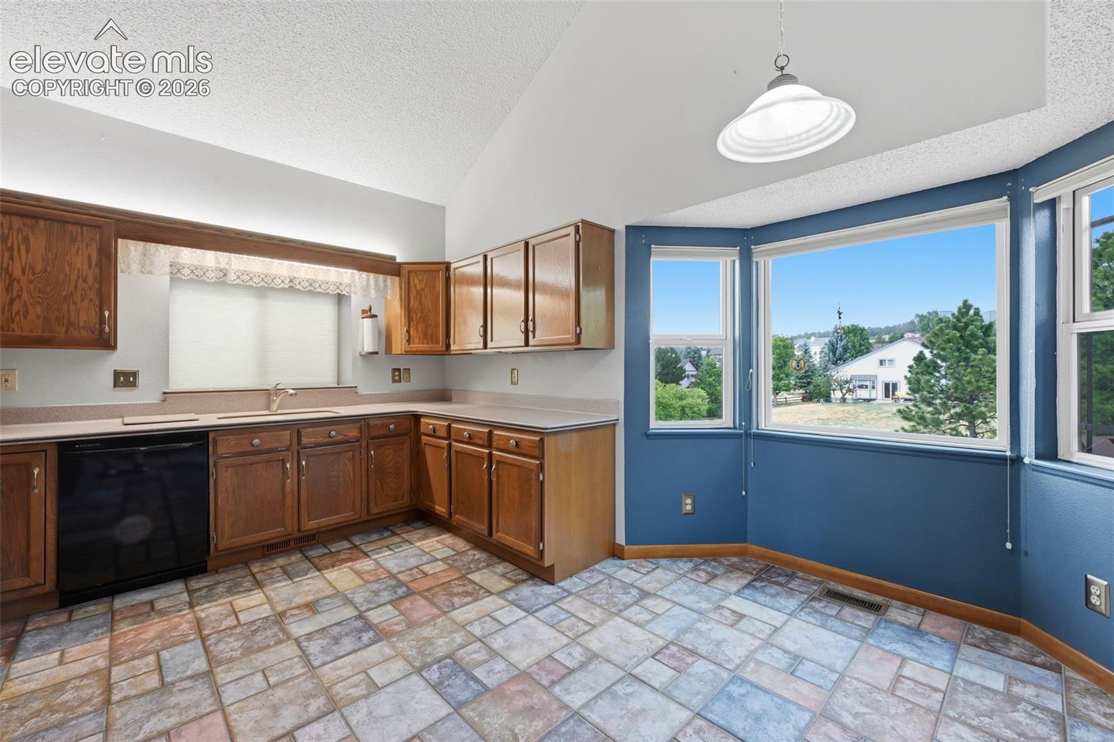 450 Picasso Court