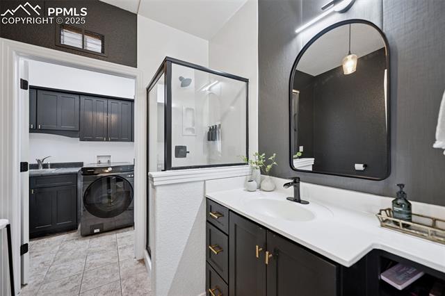 9432 Lochwinnoch Lane