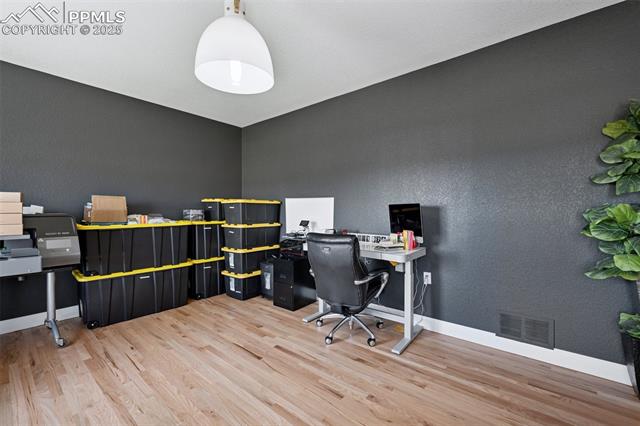 9432 Lochwinnoch Lane