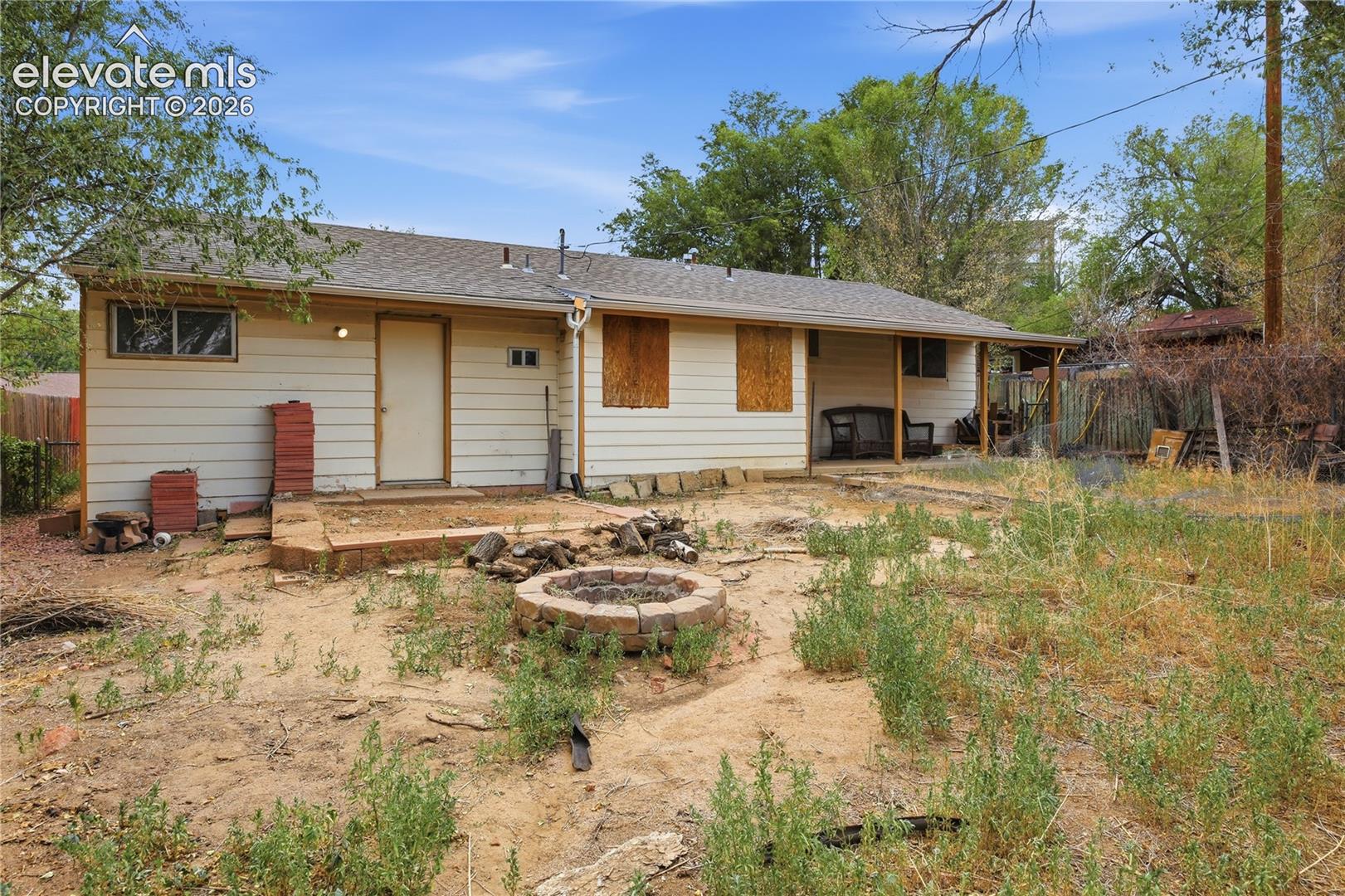 601 Huron Road